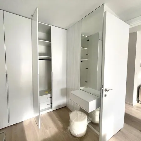Apartment Currila White Hill *
