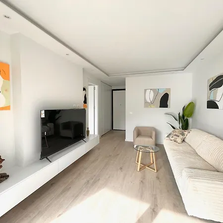 Currila White Hill Apartment Durres