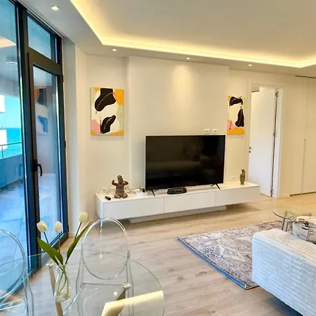 Currila White Hill Apartment *