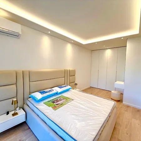 Currila White Hill Apartamento Durrës