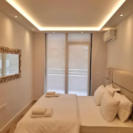 Currila White Hill * Durres